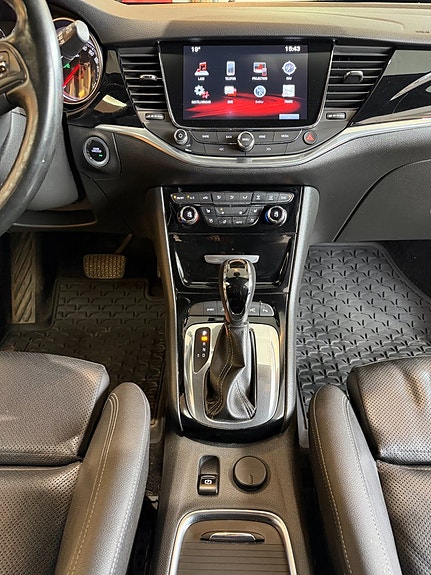 Opel Astra 17 of 26