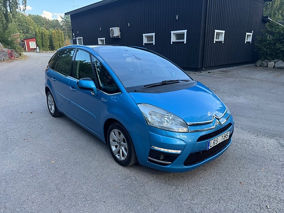 Citroen C4 Picasso 2 of 17