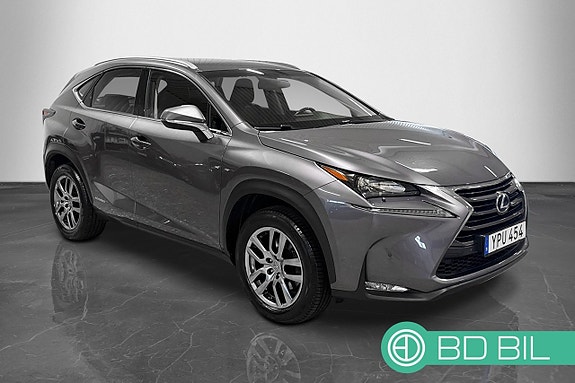 Lexus NX300h 6 of 20