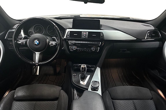 BMW 320d 11 of 26