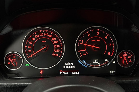 BMW 320d 16 of 26