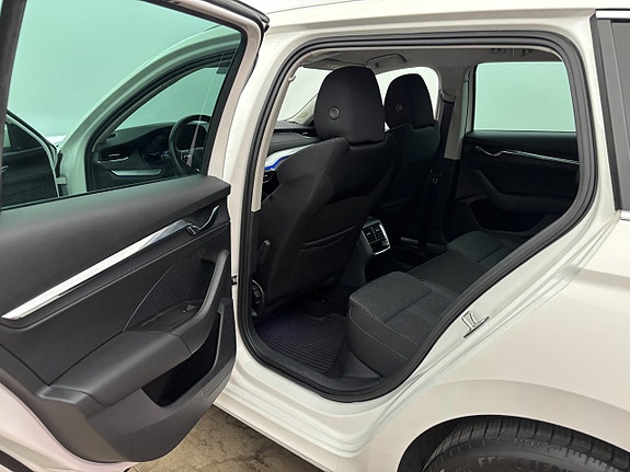 Skoda Octavia 14 of 23