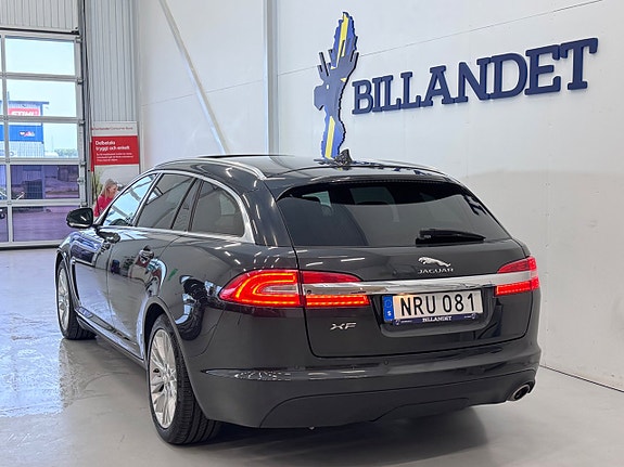 Jaguar XF 5 of 28