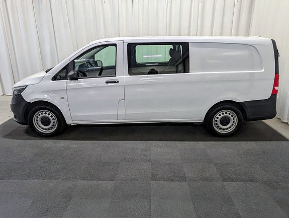 Mercedes-Benz Vito 114 2 of 13