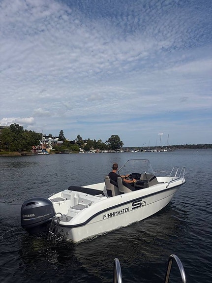 Finnmaster S5 – 2021 | Yamaha 100 hk | Endast 68 timmar 3 of 6