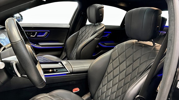 Mercedes-Benz S580 21 of 26