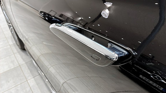 Mercedes-Benz S580 23 of 26
