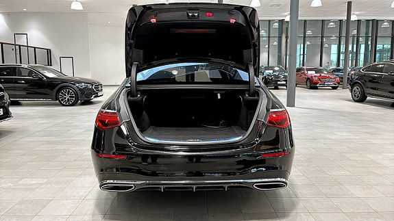 Mercedes-Benz S580 6 of 26