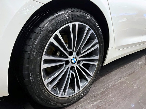 BMW 520d 8 of 23