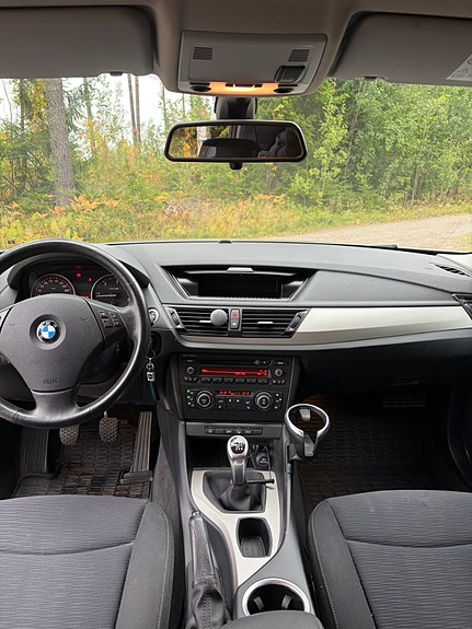 BMW X1 6 of 6