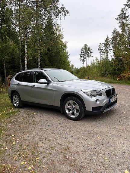 BMW X1 3 of 6