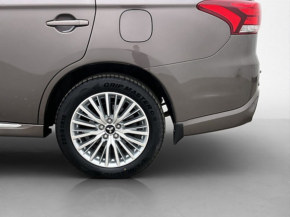 Mitsubishi Outlander 29 of 30