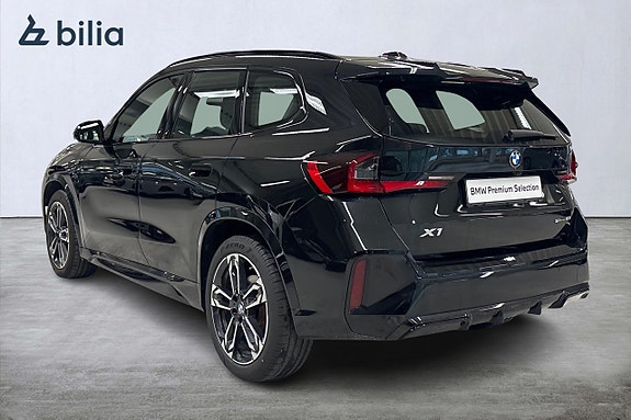 BMW X1 2 of 18