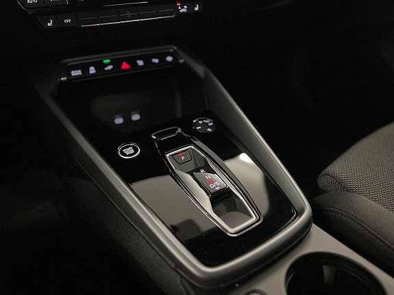 Audi A3 9 of 12
