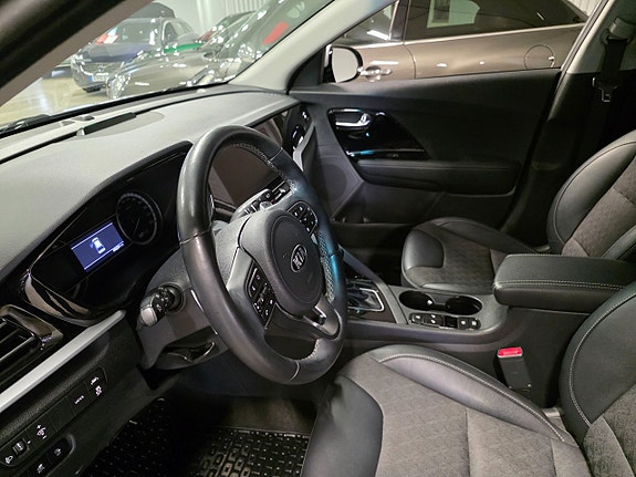 Kia Niro 6 of 12