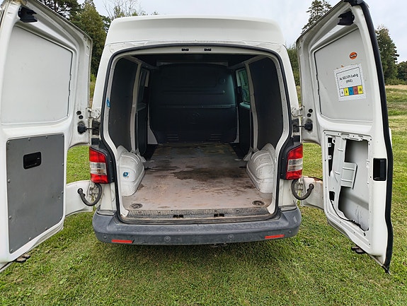 Volkswagen Transporter 7 of 11
