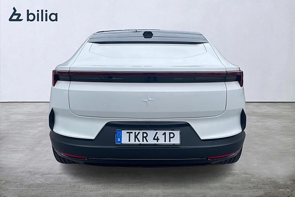 Polestar 4 4 of 21