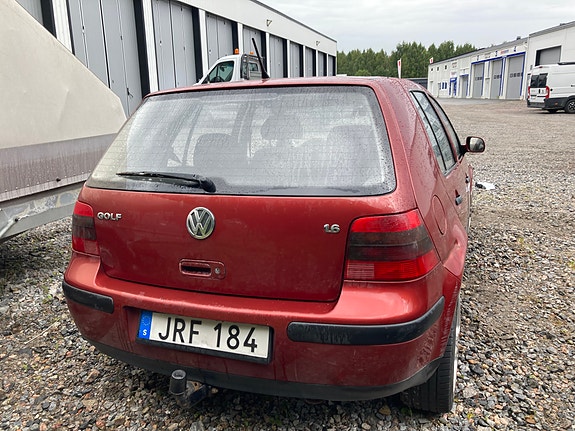 Volkswagen Golf IV 3 of 7