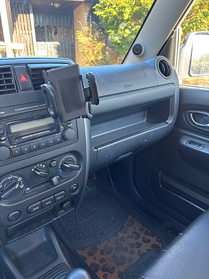 Suzuki Jimny 5 of 6