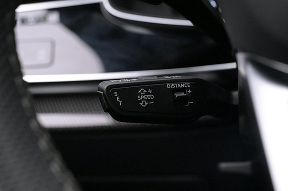 Audi Q8 8 of 27