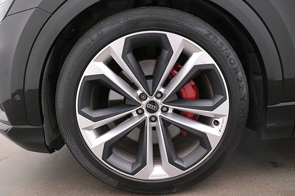 Audi Q8 27 of 27