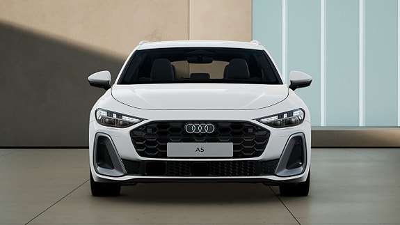 Audi A5 4 of 11