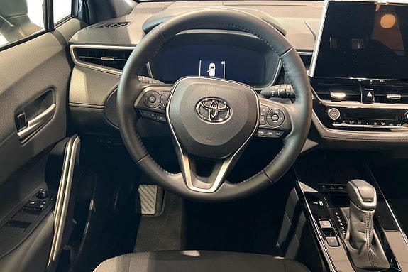 Toyota Corolla Cross 11 of 22