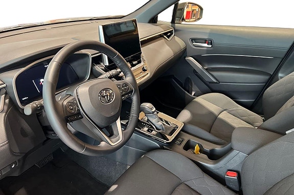 Toyota Corolla Cross 14 of 22