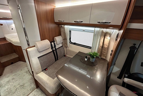 Hobby T 65 E Optiva De Luxe 50-ÅRS JUBILEUM - LÅNGBÄDD 14 of 30