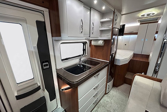 Hobby T 65 E Optiva De Luxe 50-ÅRS JUBILEUM - LÅNGBÄDD 15 of 30