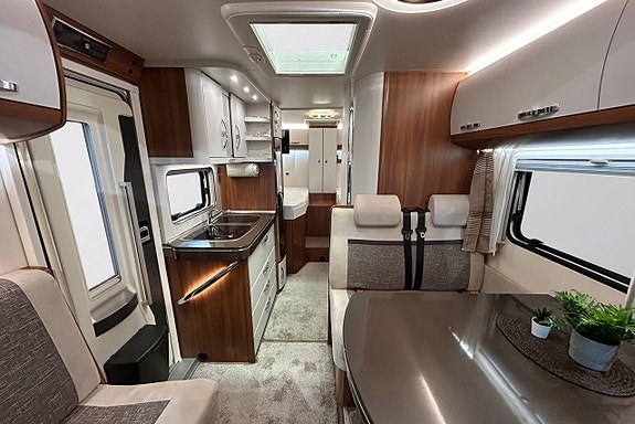 Hobby T 65 E Optiva De Luxe 50-ÅRS JUBILEUM - LÅNGBÄDD 11 of 30