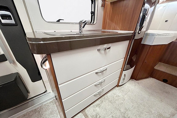 Hobby T 65 E Optiva De Luxe 50-ÅRS JUBILEUM - LÅNGBÄDD 20 of 30