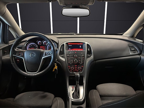 Opel Astra 13 of 23