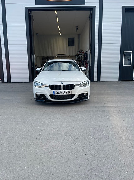 BMW 318d 3 of 14