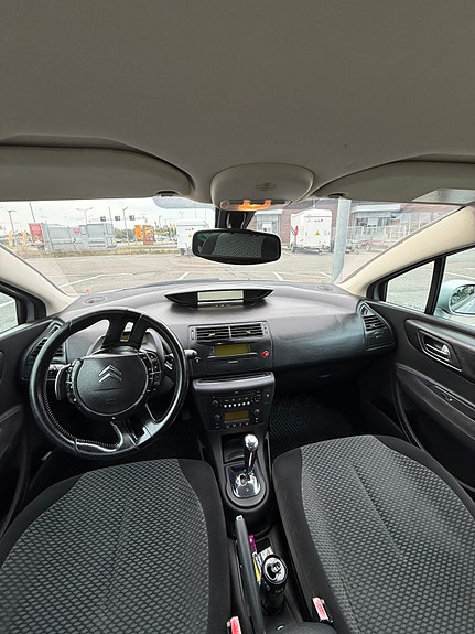 Citroen C4 5 of 5