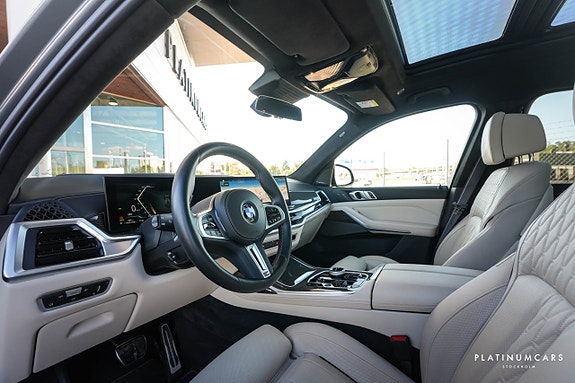 BMW X7 5 of 26