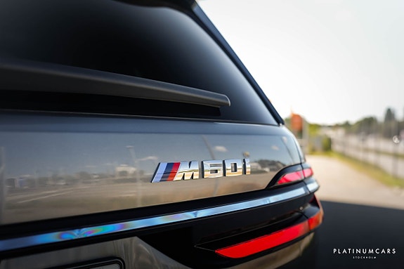 BMW X7 25 of 26