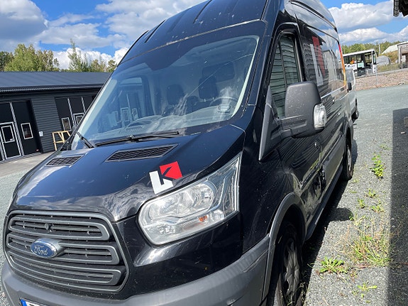 Ford Transit 4 of 6