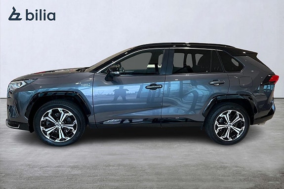 Toyota RAV4 3 of 22