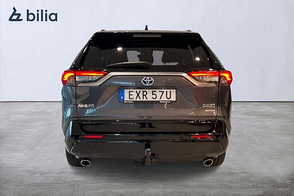 Toyota RAV4 5 of 22