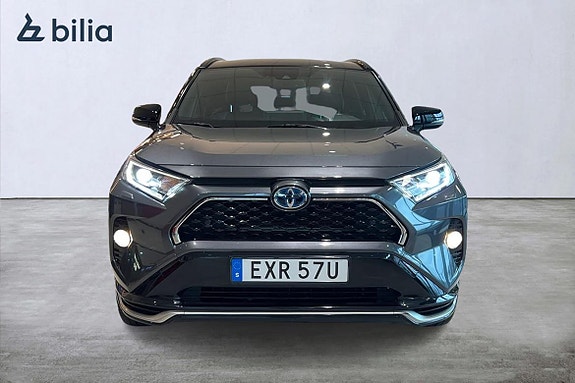 Toyota RAV4 6 of 22