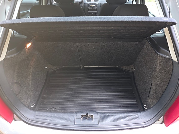 Skoda Fabia 9 of 14