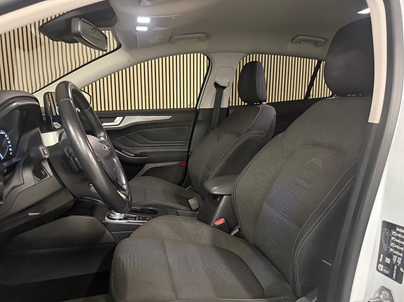 Ford Focus 11 of 28
