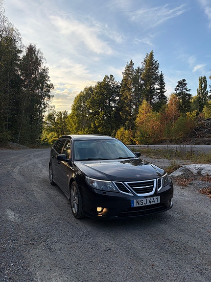 Saab 9-3 2 of 10