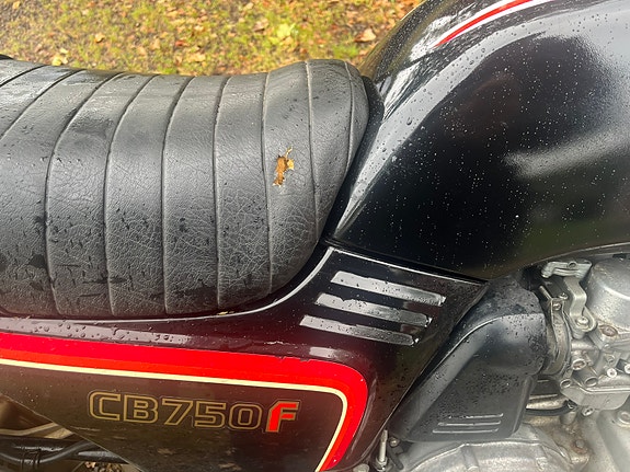 Honda CB750F 7 of 7