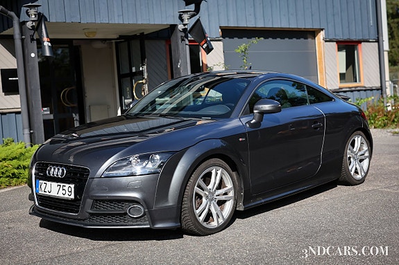 Audi TT 2 of 21