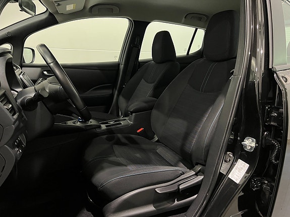 Nissan Leaf 7 of 29