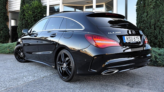 Mercedes-Benz CLA200 4 of 16