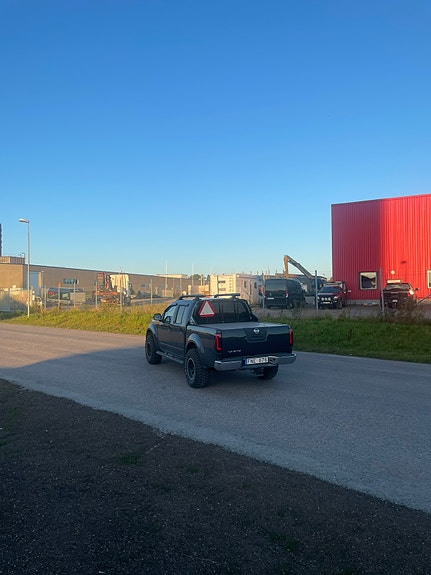Nissan Navara 3 of 7