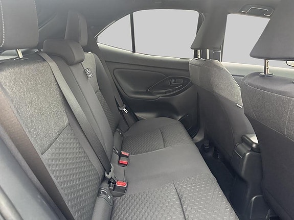 Toyota Yaris Cross 7 of 12